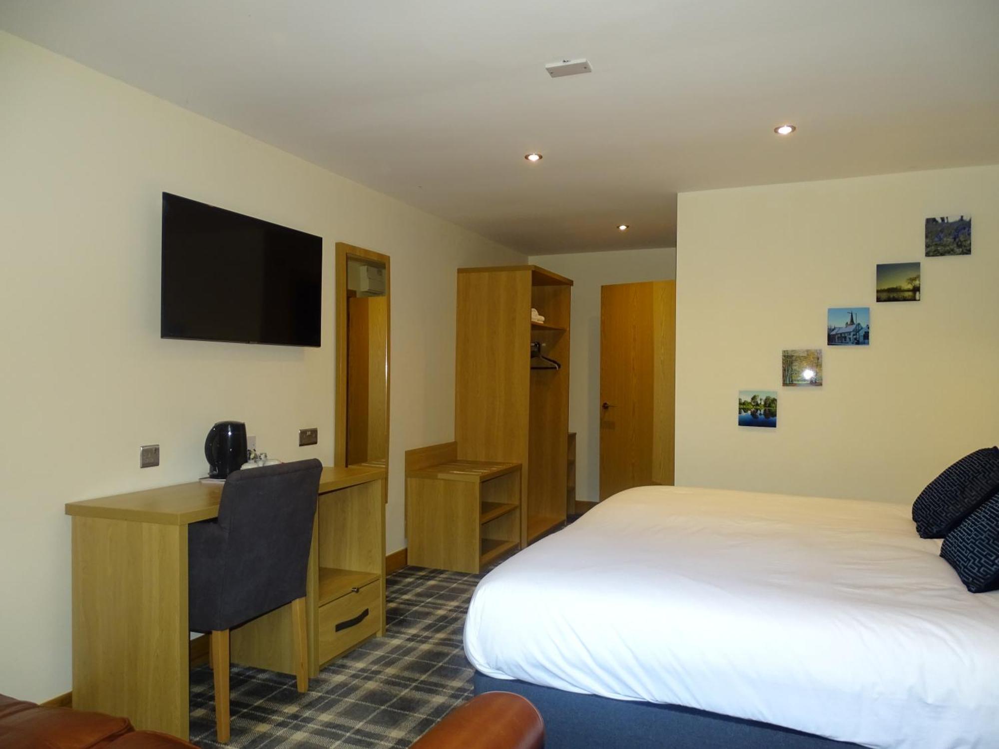 Oddfellows Hotel Carlton  Bagian luar foto
