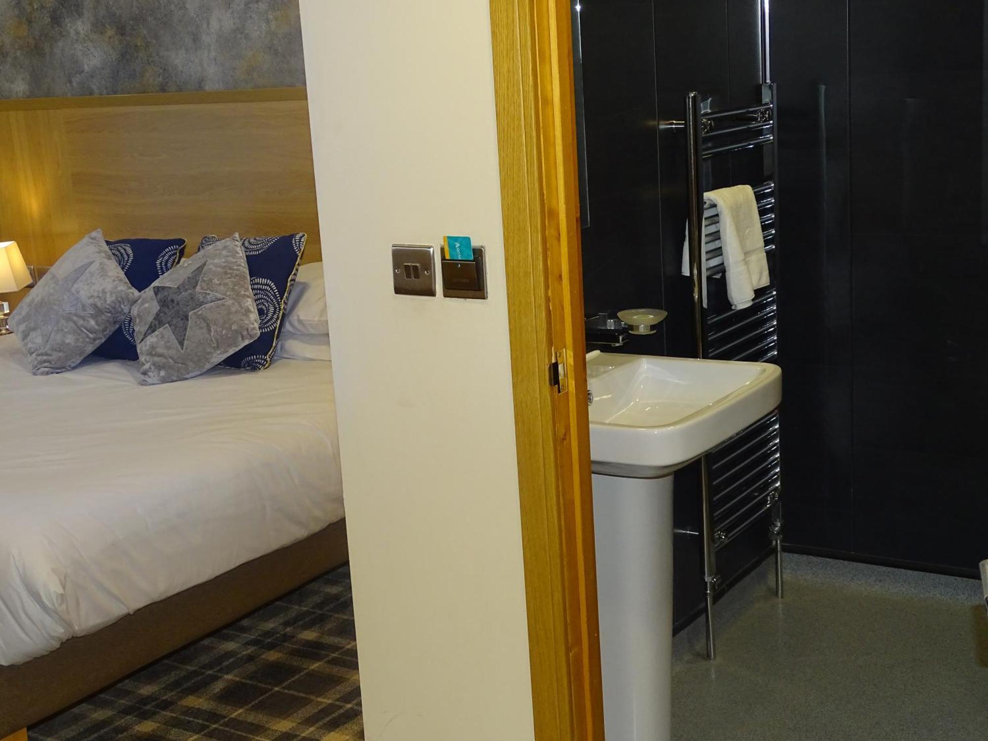 Oddfellows Hotel Carlton  Bagian luar foto