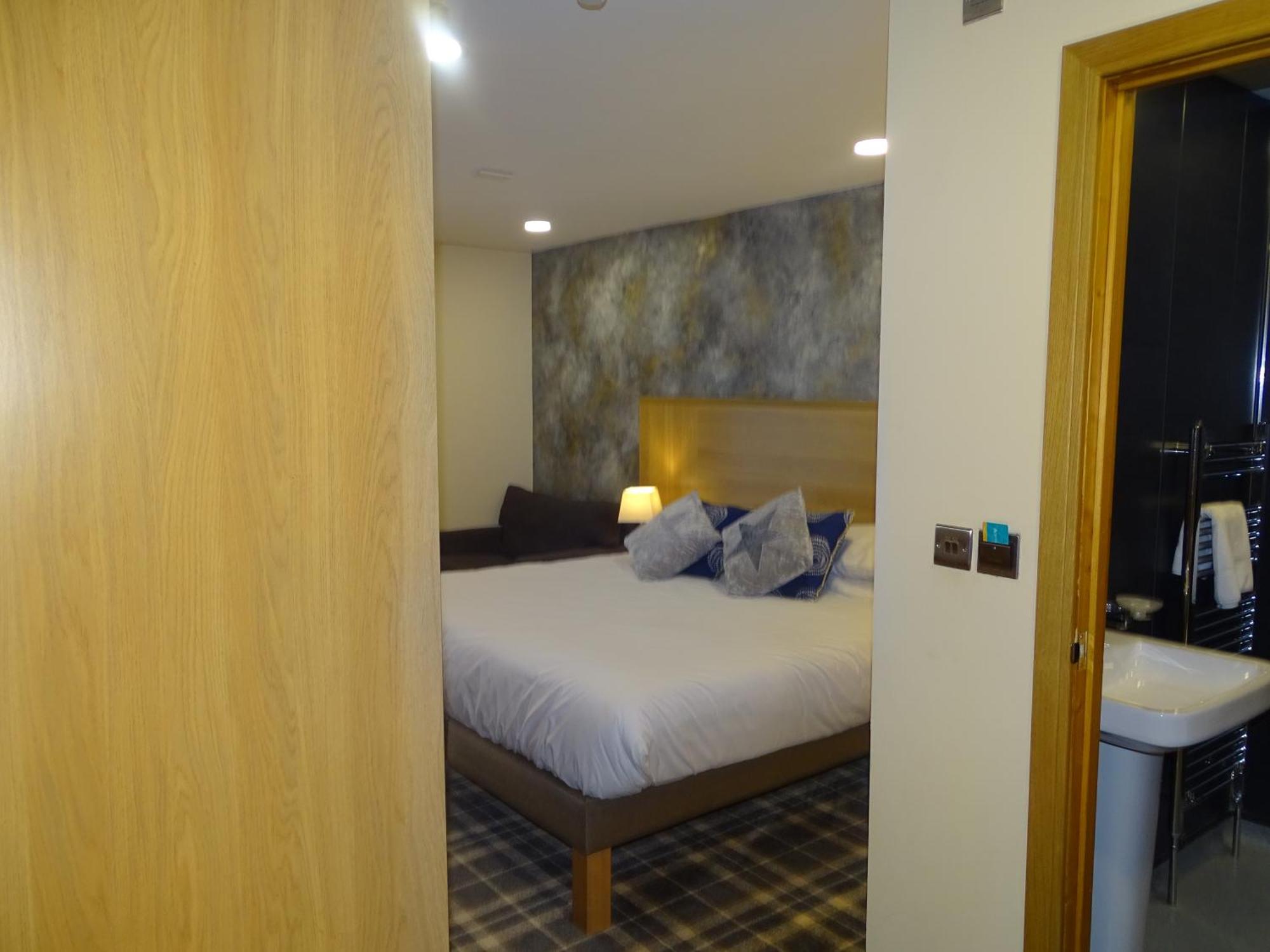 Oddfellows Hotel Carlton  Bagian luar foto